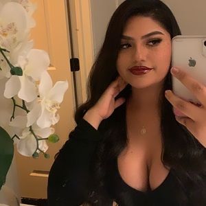 Meet your Posher, Veronica